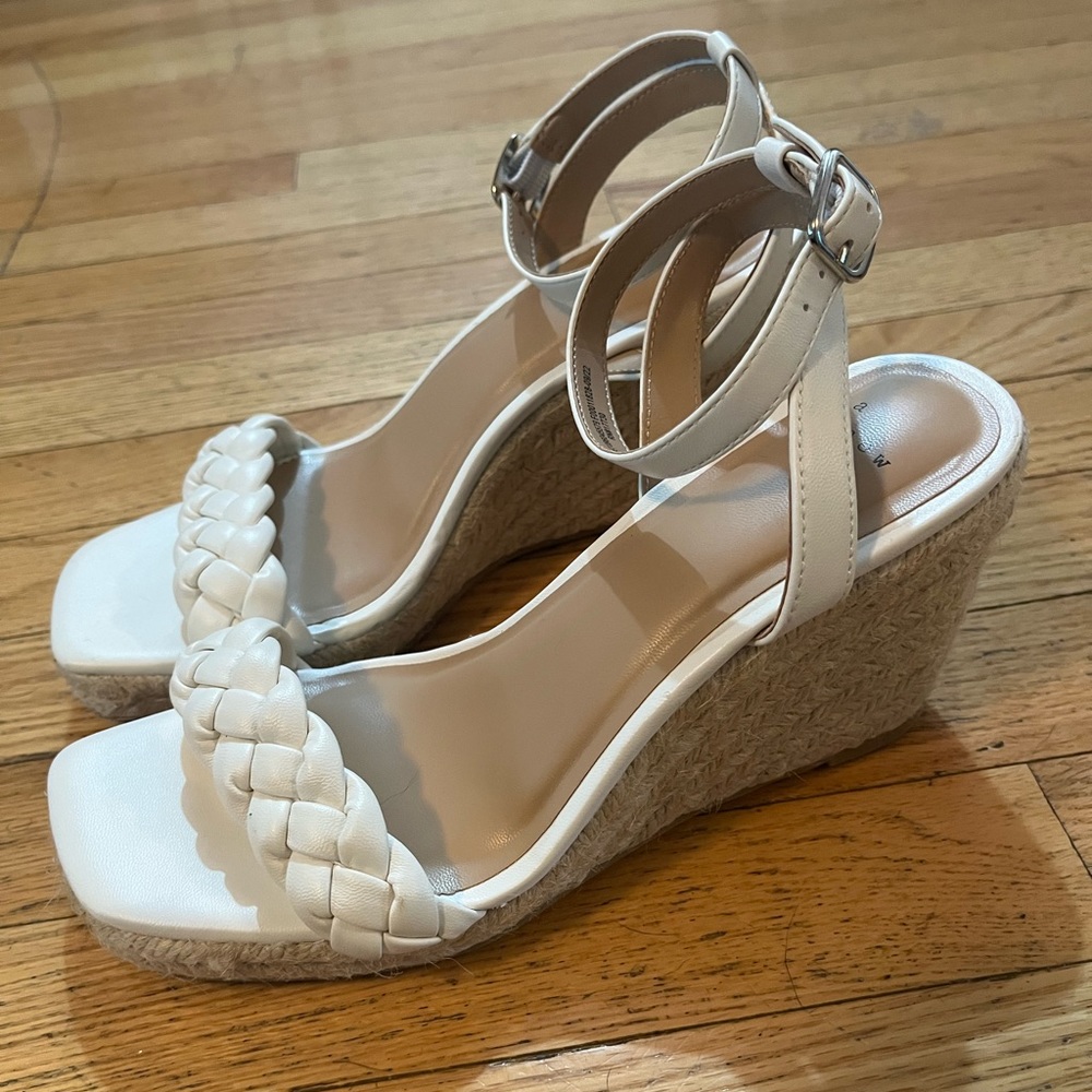 A new day wedges
